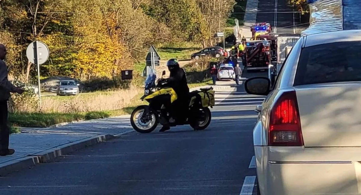 Wypadki drogowe , UwagaWypadek Rozciętej Potrącenie dziecka reanimacja - zdjęcie, fotografia