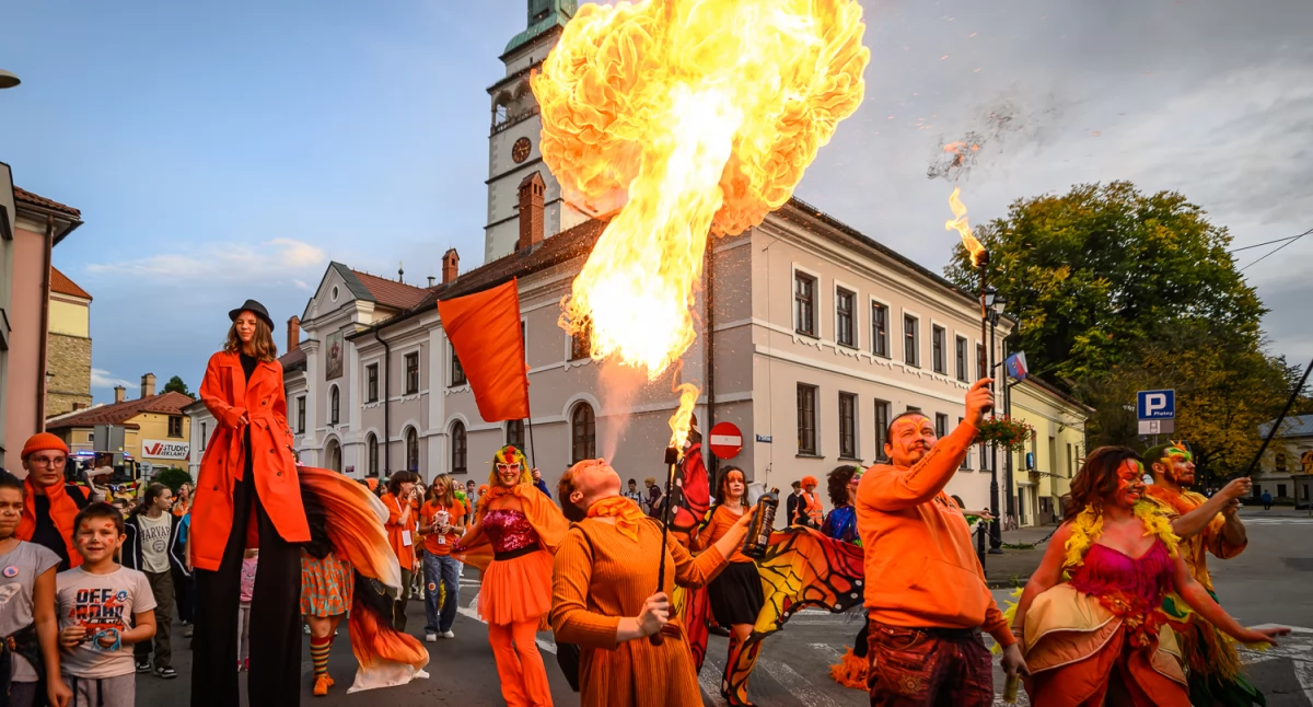Nasze sprawy, Razem przeciw osamotnieniu dzieci Trzecie Święto Pomarańczowej Energii Żywcu października! - zdjęcie, fotografia