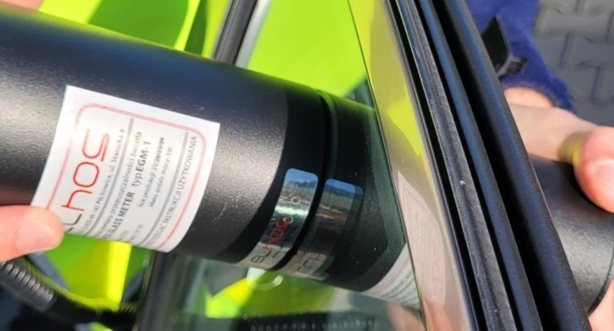 Nasze sprawy, Bezpieczeństwo pierwszym planie policja przeciwdziała nielegalnym wyścigom - zdjęcie, fotografia