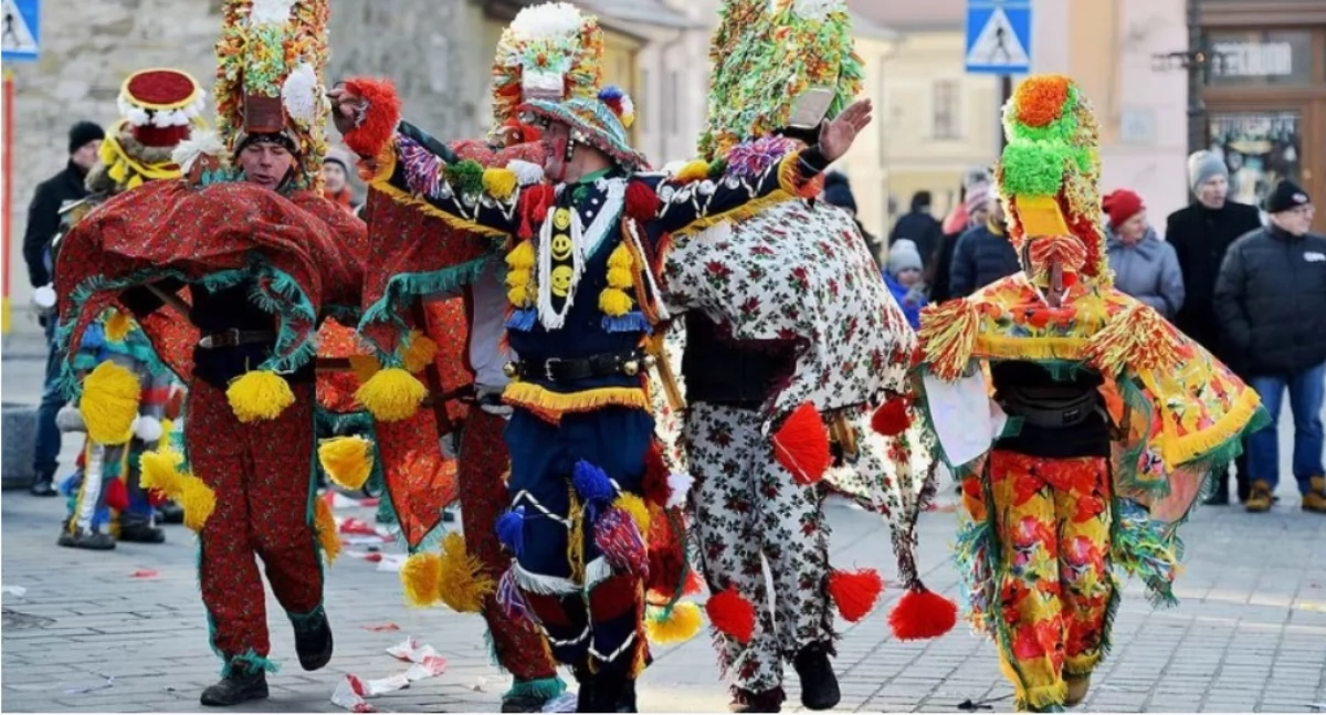 Atrakcje Turystyczne - Podróże małe i duże, Żywieckie tradycja magia Beskidów - zdjęcie, fotografia