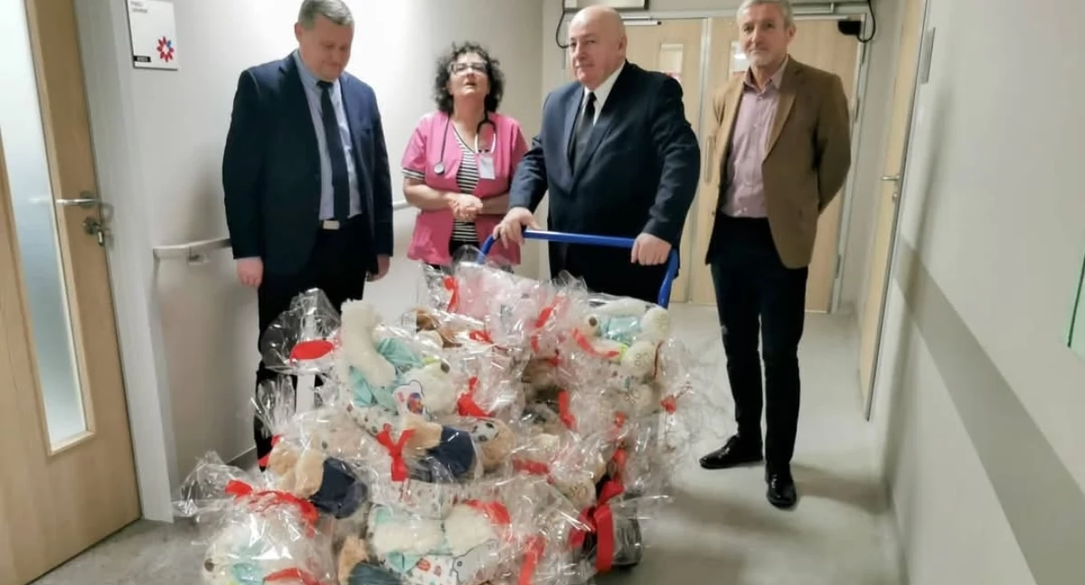 Nasze sprawy, Świąteczna radość Szpitalu Żywiec - zdjęcie, fotografia