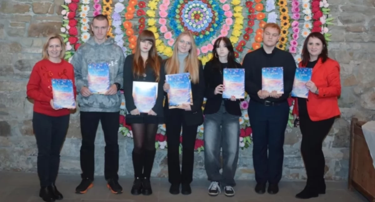 Nasze sprawy, Młode talenty blasku tradycji sukces konkursów „Boże Narodzenie Beskidach - zdjęcie, fotografia