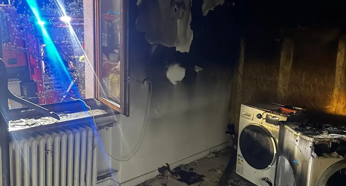 Pożary, Intensywny dzień Sopotnia Mała kolizja pożar ciągu kilku godzin - zdjęcie, fotografia