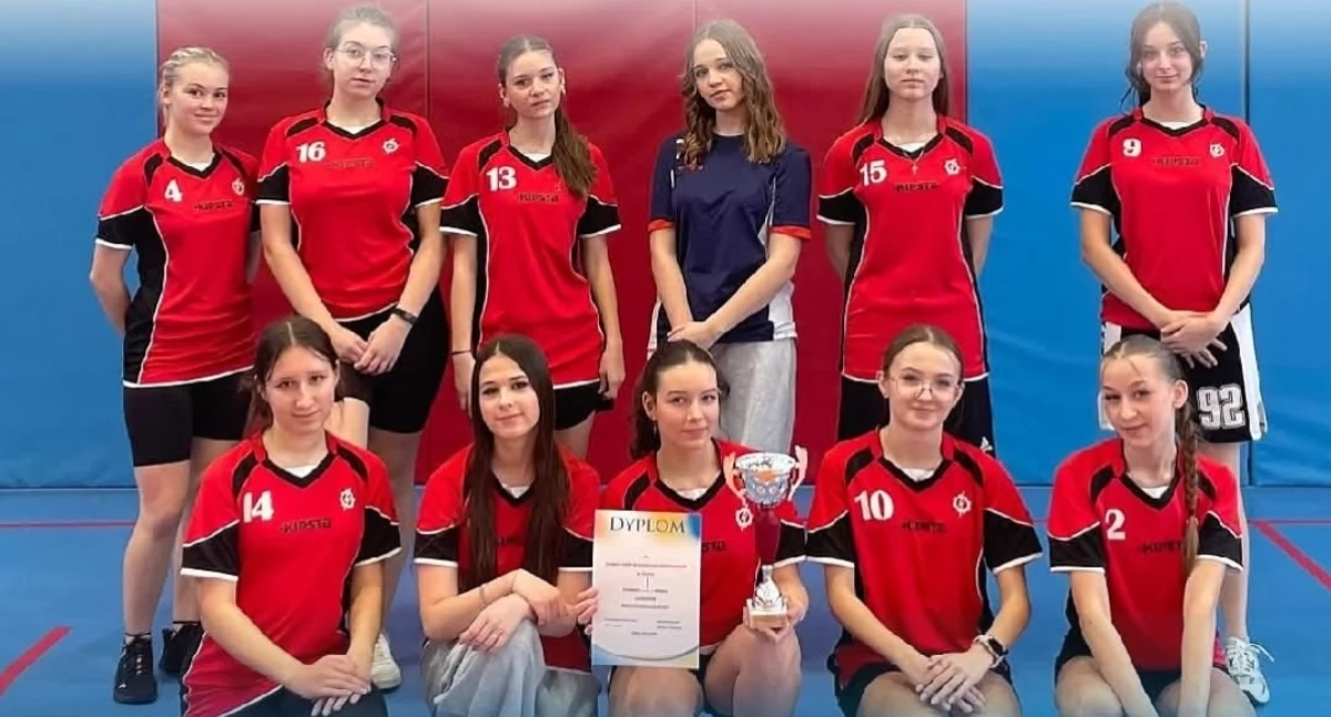 Sport szkolny, Żywiec Mistrzem Powiatu Koszykówce Dziewcząt 2025! - zdjęcie, fotografia
