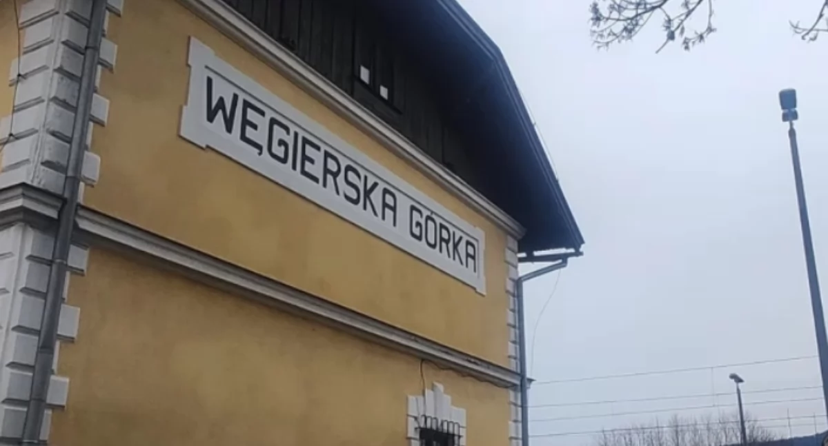 Drogi i Transport, Ferie zimowe Śląskiem tańsze podróże pociągami Kolei Śląskich - zdjęcie, fotografia