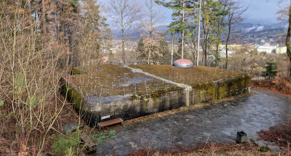 Historia, Schron artyleryjski „Waligóra” bastion obrony Węgierskiej Górki - zdjęcie, fotografia
