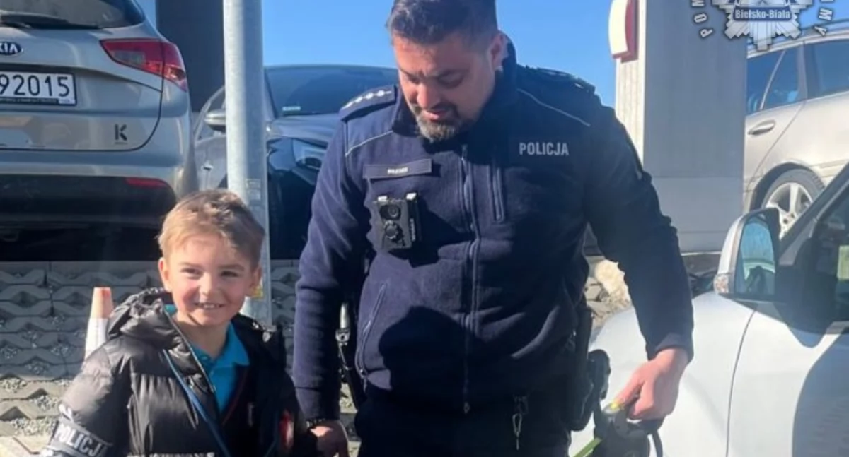 Nasze sprawy, Mały pasjonat wielkiej służby wyjątkowy gość bielskiej komendzie - zdjęcie, fotografia