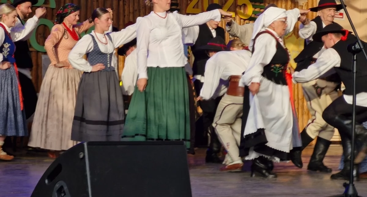 Nasze sprawy, Żywiec znów zabrzmiał góralską tradycją Festiwal Folkloru Górali Polskich - zdjęcie, fotografia