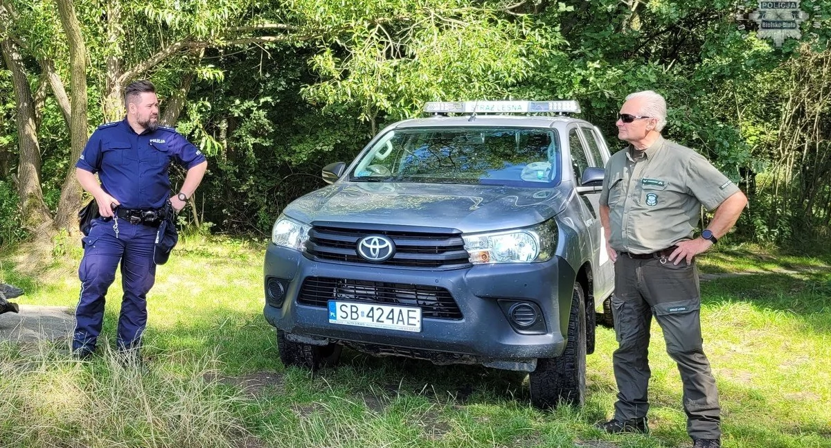 Nasze sprawy, Wspólna akcja Policji Straży Leśnej bezpieczeństwa lasach - zdjęcie, fotografia