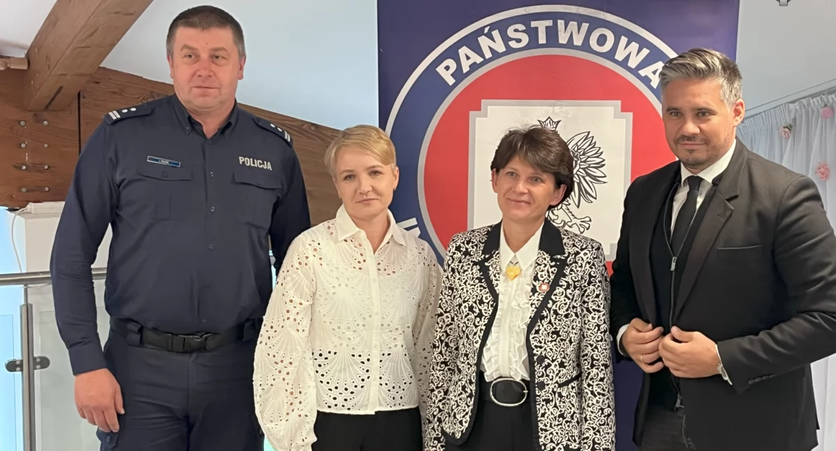 Nasze sprawy, Konferencja profilaktyczna Międzybrodziu Żywieckim Rodzicu bądź obecny - zdjęcie, fotografia