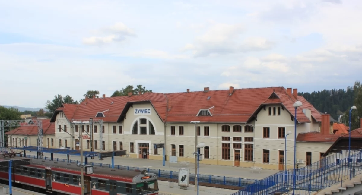 Drogi i Transport, kolei regionie Szybkie połączenie Bielska Białej Krakowa plany Żywca - zdjęcie, fotografia