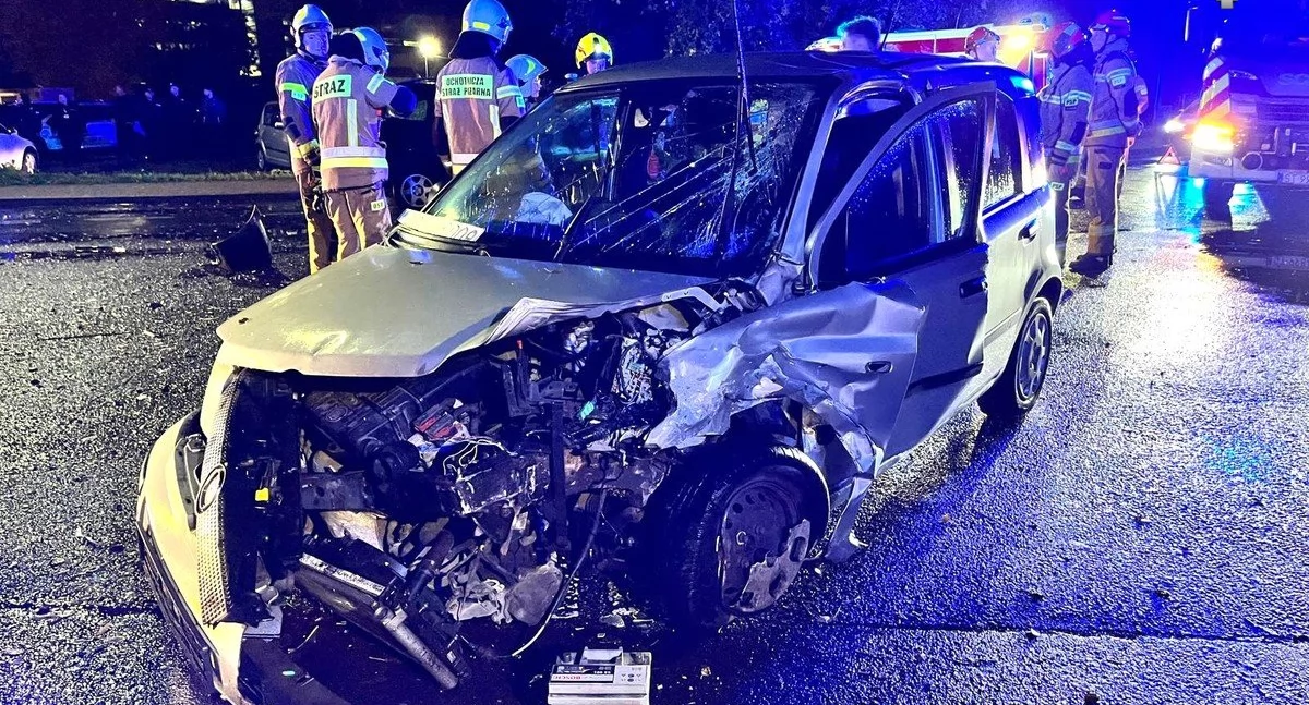 Komunikaty policji ostrzeżenia, Jesień drogach piękna niebezpieczna Policja apeluje ostrożność - zdjęcie, fotografia
