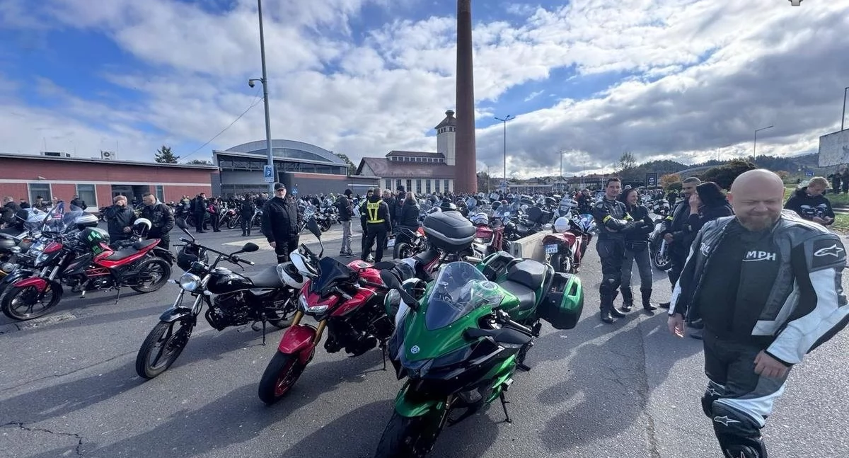 Nasze sprawy, Motocykliści Żywca oficjalnie zakończyli sezon - zdjęcie, fotografia