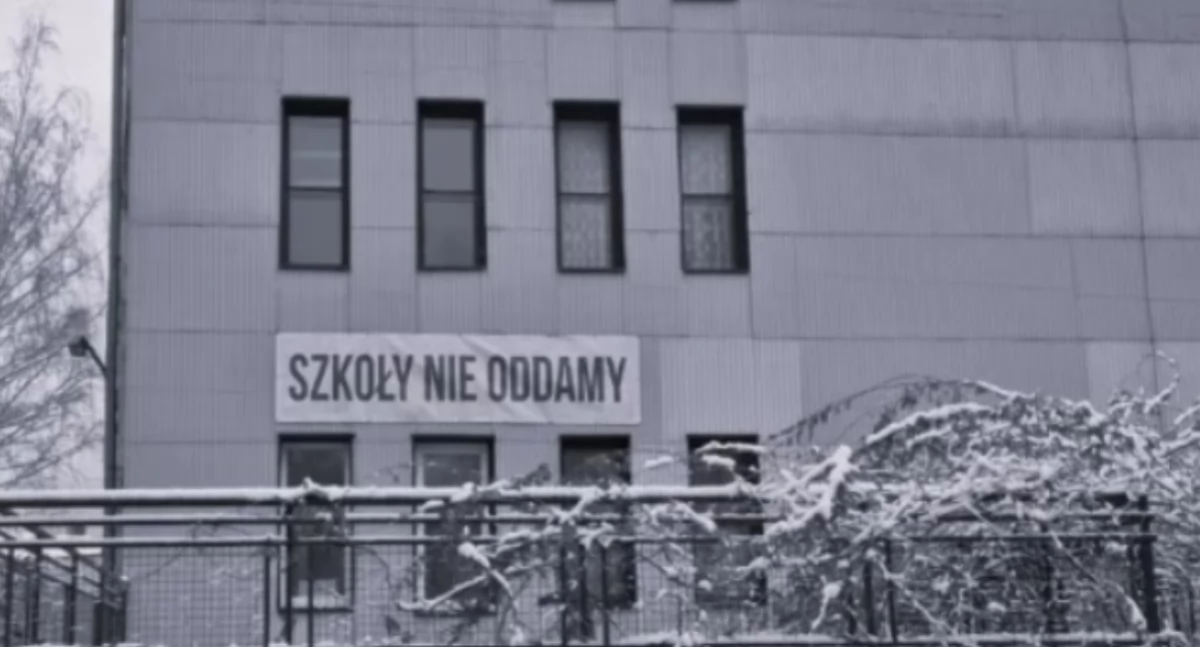 Nasze sprawy, Gmina Czernichów planuje likwidację szkoły Żarnówce mieszkańcy zapowiadają protesty - zdjęcie, fotografia