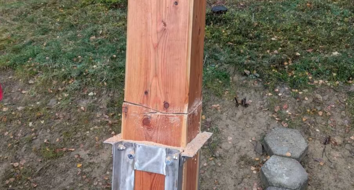 Szybka reakcja policji i mieszkańców. Sprawca uszkodzenia krzyża zatrzymany