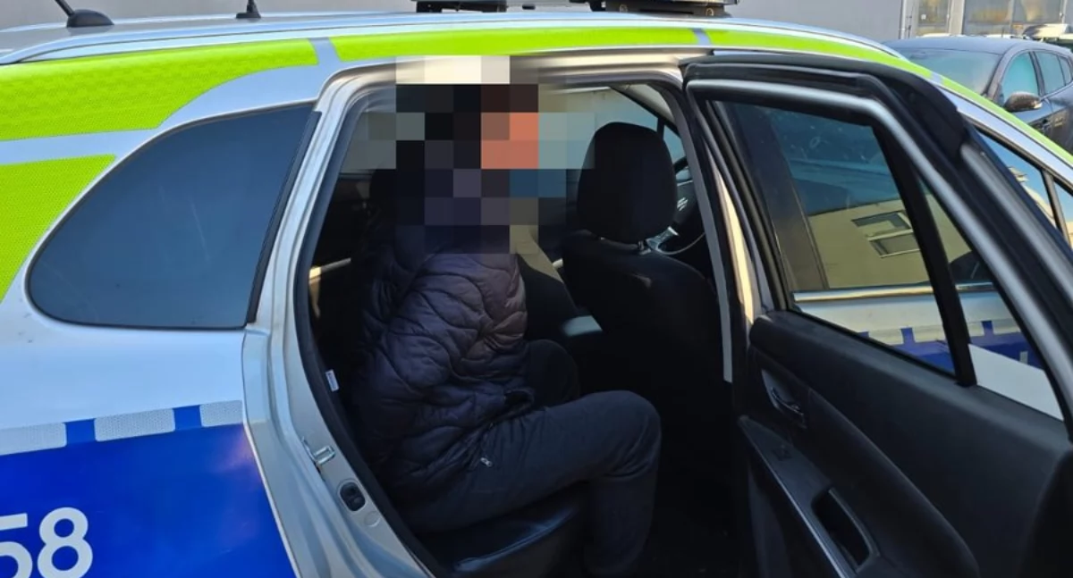 Nasze sprawy, Skuteczna akcja bielskiej policji Zatrzymano osoby poszukiwane obcokrajowców - zdjęcie, fotografia