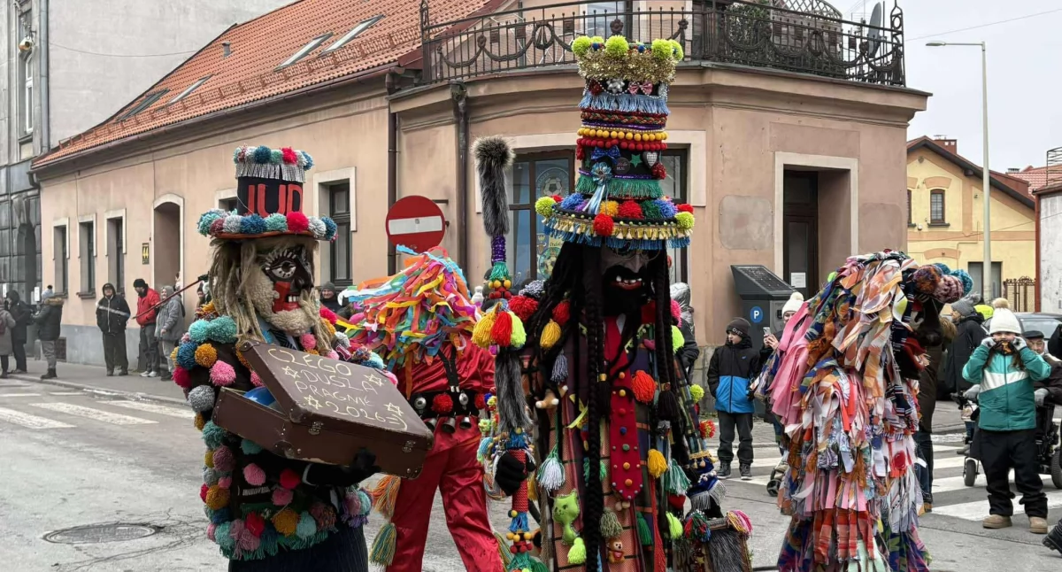 Folklor i Tradycje , Dziady noworoczne dawny zwyczaj ludowy symbolika - zdjęcie, fotografia