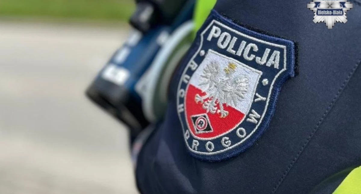 Nasze sprawy, Pędził terenie zabudowanym Policjant musiał uskakiwać drogi - zdjęcie, fotografia
