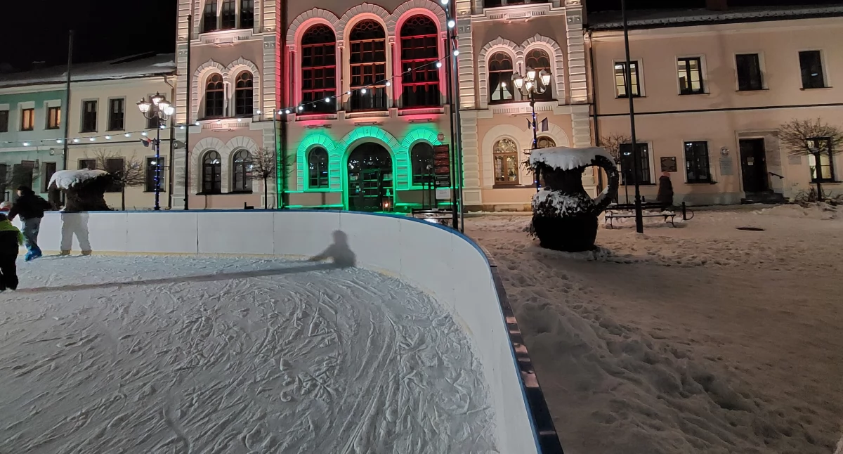 Nasze sprawy, Dziś ostatni dzień lodowiska Żywcu! - zdjęcie, fotografia