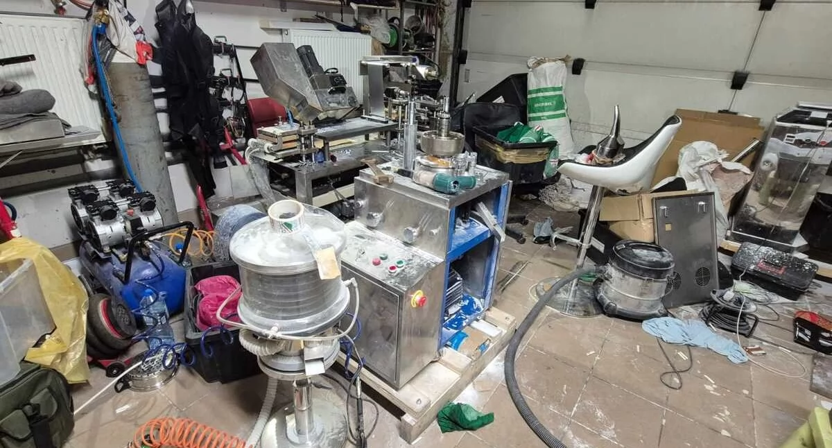 Nasze sprawy, Rozbita grupa przestępcza produkująca podrobione substancje dopingujące - zdjęcie, fotografia