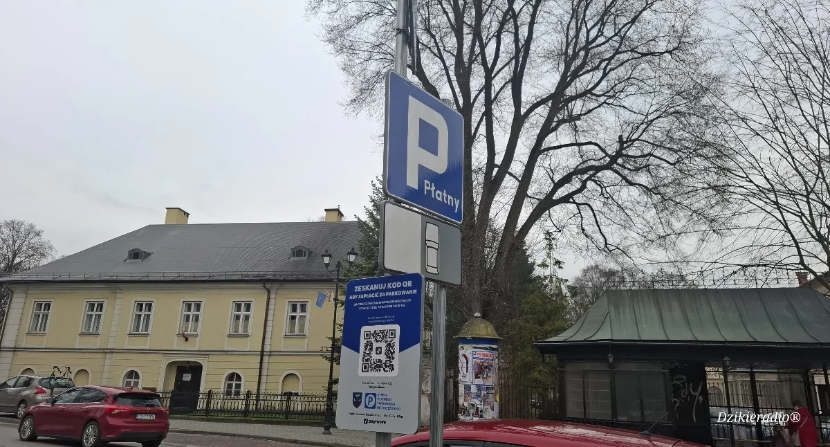 Drogi i Transport, Żywcu zapłacisz parking przez aplikacji - zdjęcie, fotografia