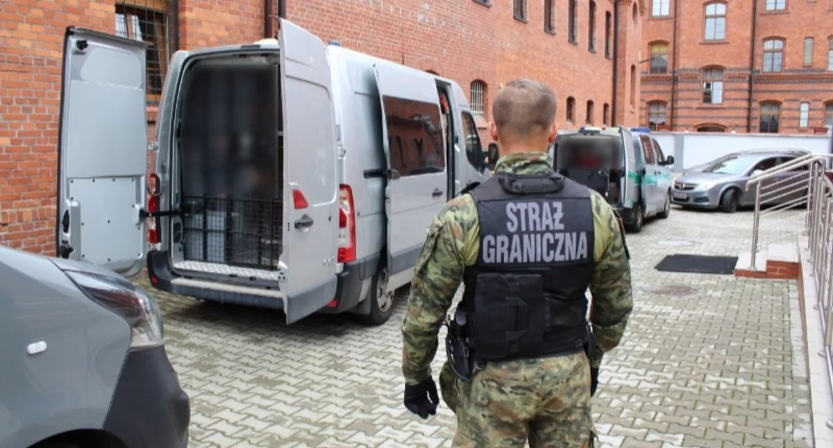 Nasze sprawy, decyzje deportacyjne Polsce Pierwszy kwartał lupą Straży Granicznej - zdjęcie, fotografia