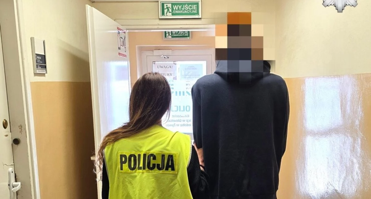 Komunikaty policji ostrzeżenia, chwila nieuwagi stacji paliw doprowadziła utraty portmonetki - zdjęcie, fotografia