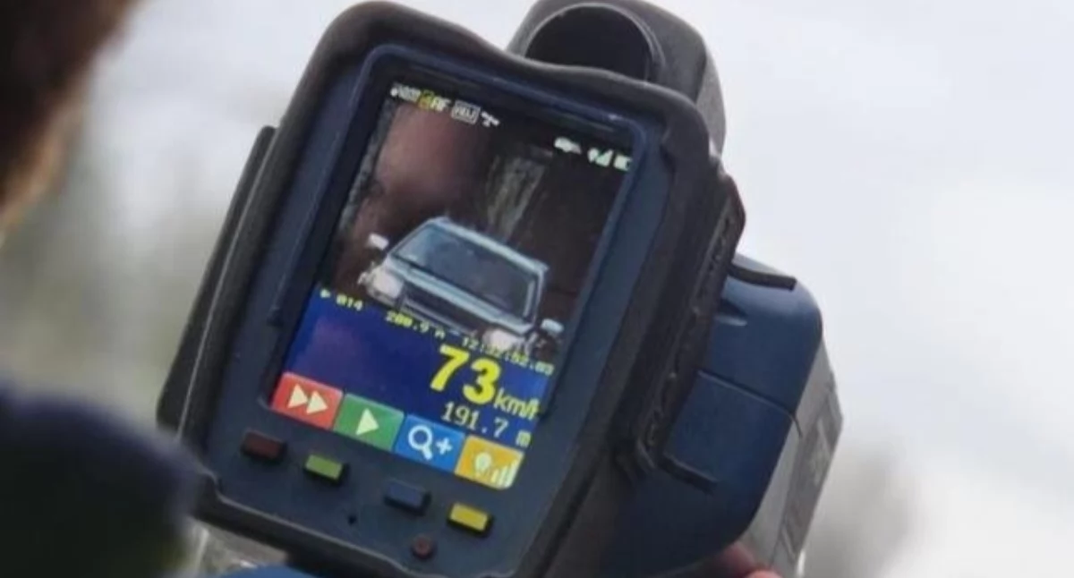 Komunikaty policji ostrzeżenia, Prędkość bezpieczeństwo Policja apeluje kierowców regionu - zdjęcie, fotografia