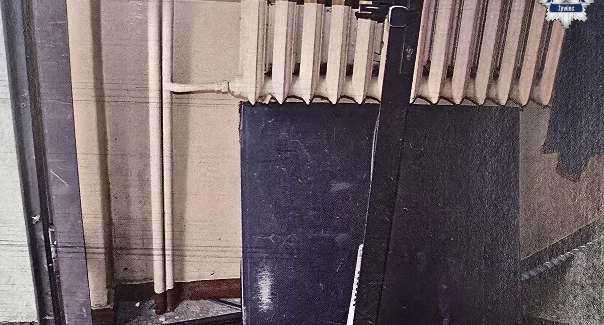 Nasze sprawy, Szybkie ustalenie sprawców wandalizmu osiedlu lecia Żywcu - zdjęcie, fotografia