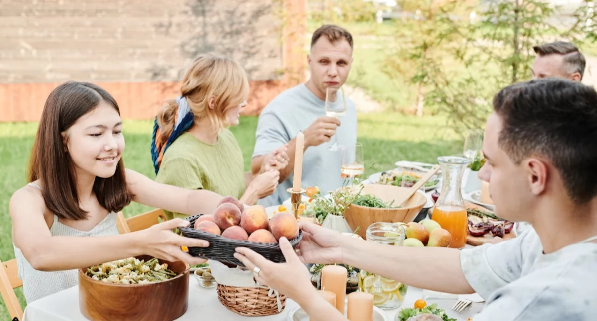Materiał zewnętrzny, Przyjęcie ogrodzie stresu zaplanować które przetrwa kilka godzin słońcu - zdjęcie, fotografia