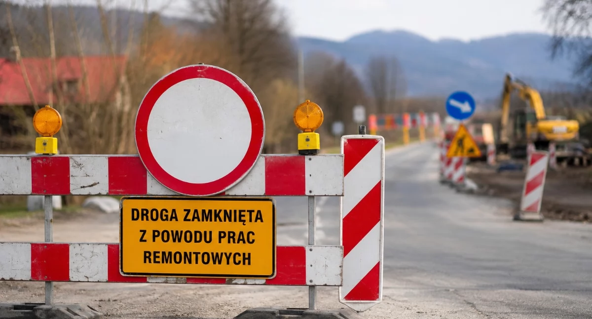 Drogi i Transport, Czasowe utrudnienia drogowe Ciścu blokują dojazd ulicy Stromej wtorek - zdjęcie, fotografia