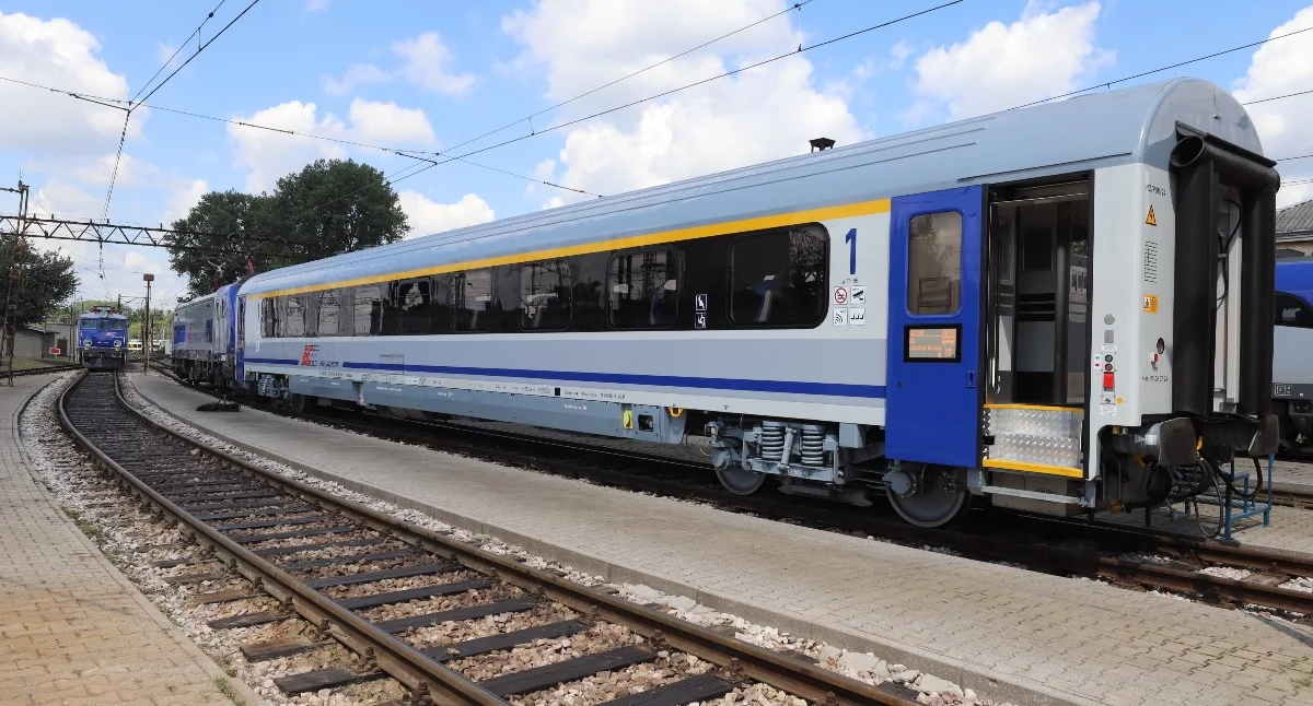 Nasze sprawy, Intercity przywraca bezpośrednie połączenia Żywcem Krakowa grudnia - zdjęcie, fotografia