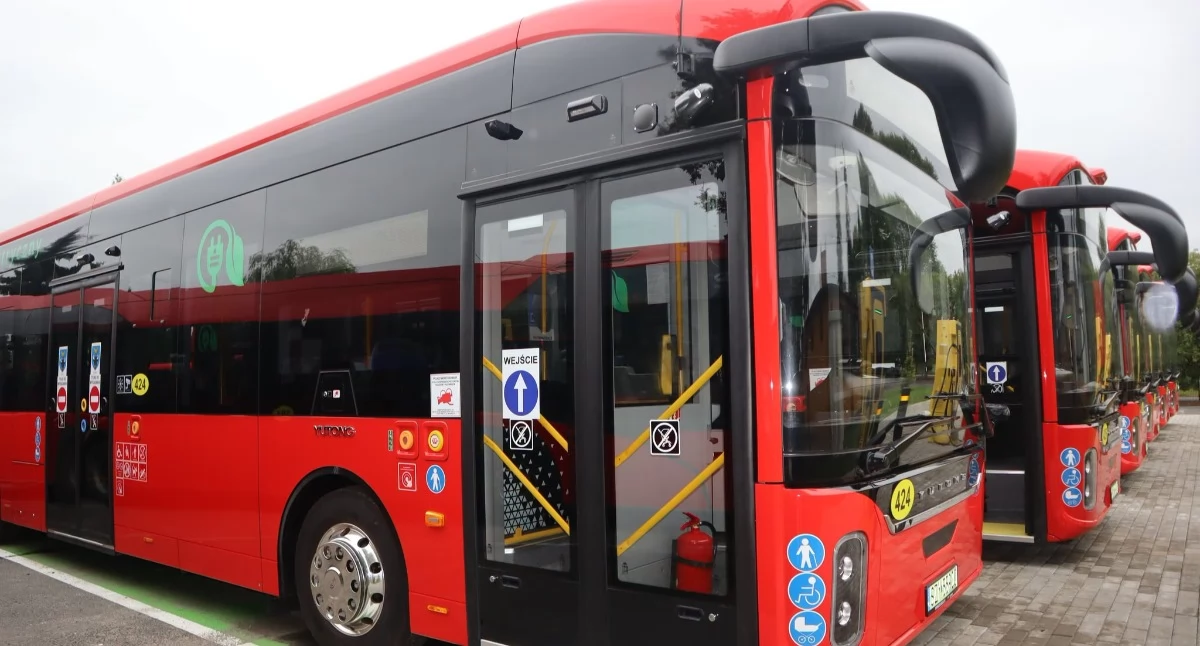 Nasze sprawy, transportu Żywcu sześć elektrycznych autobusów akcji - zdjęcie, fotografia