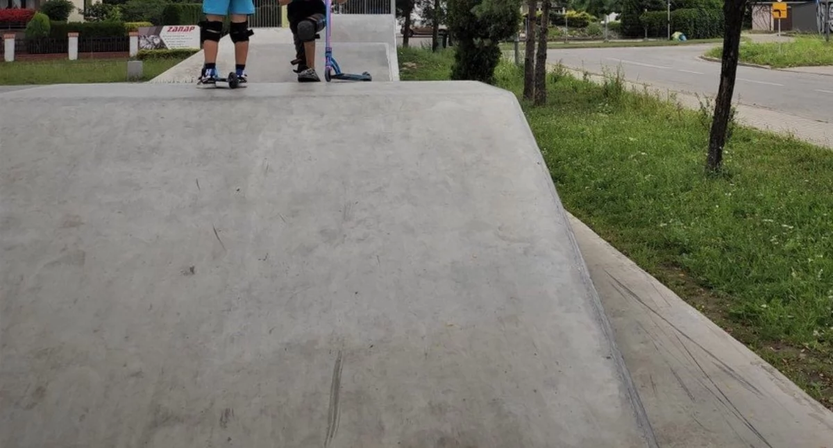 Inwestycje, Międzybrodzie Bialskie zyska nowoczesny pumptrack młodzieży dorosłych - zdjęcie, fotografia