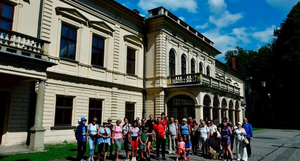 Nasze sprawy, Rodzina Habsburgów ożywa Żywcu podczas wyjątkowej historycznej wycieczki - zdjęcie, fotografia