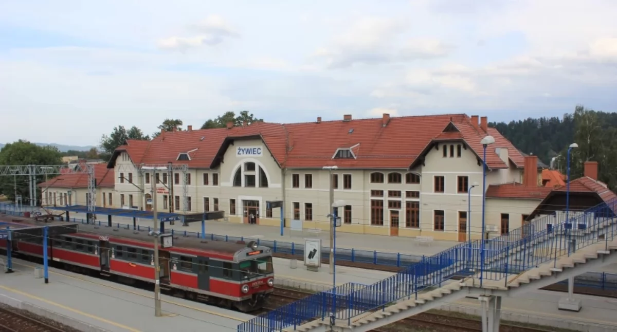 Historia, Dworzec Zabłociu świadkiem zmian gospodarczych społecznych Żywca - zdjęcie, fotografia