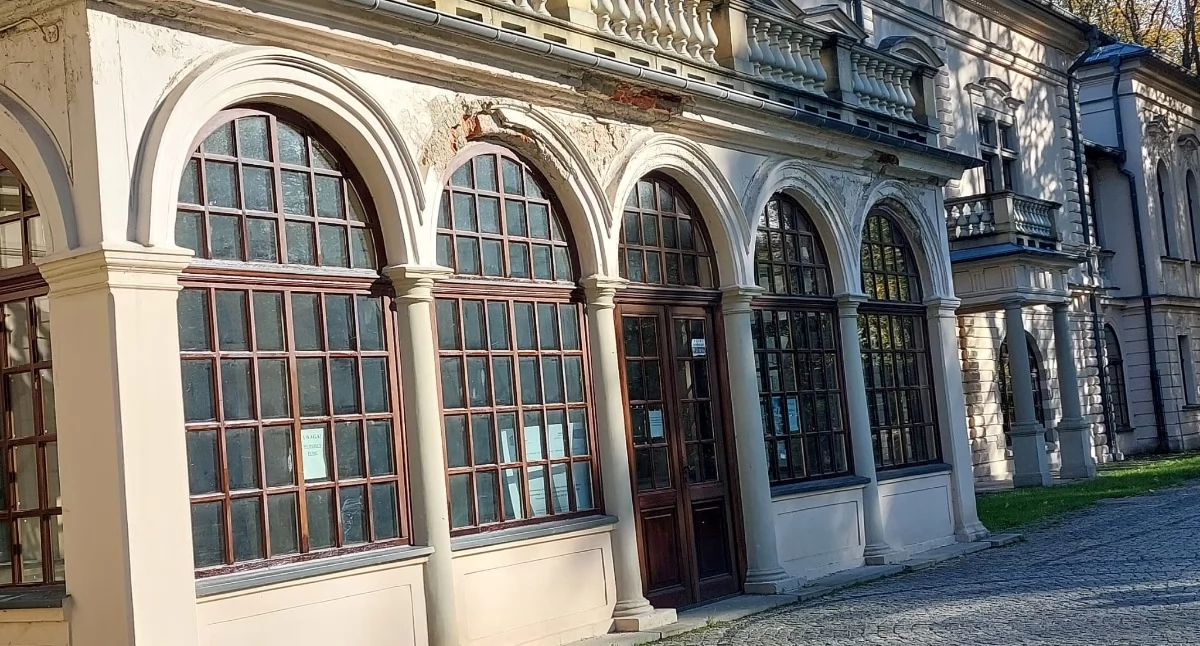 Nasze sprawy, Pałac Habsburgów Żywcu czeka modernizację dofinansowanie - zdjęcie, fotografia