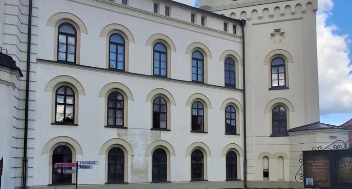 Nasze sprawy, Tulipany Księżnej Marii Krystyny Habsburg Żywcu zaproszenie wspólne sadzenie - zdjęcie, fotografia