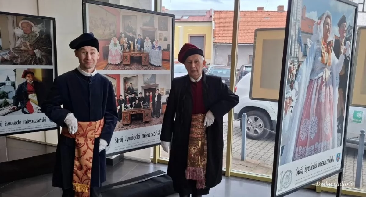 Nasze sprawy, Dziesięć Asysty Żywieckiej czyli historia tradycje sercu miasta - zdjęcie, fotografia