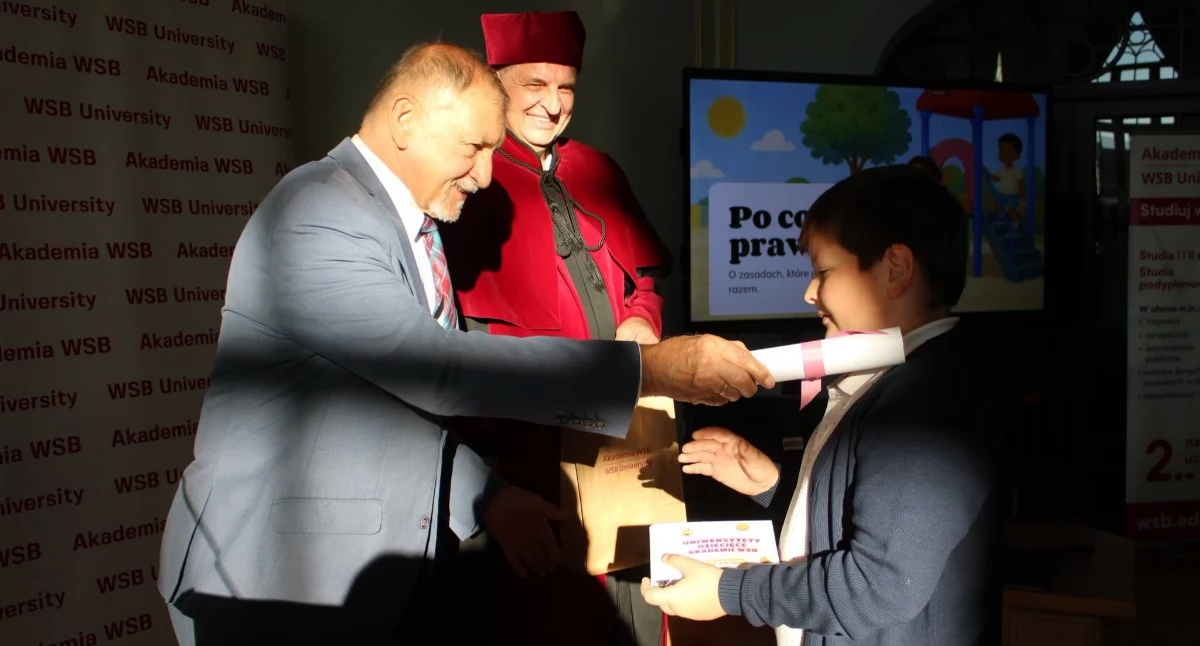 Nasze sprawy, Uniwersytet Dziecięcy Żywcu ruszył nowym rokiem pełnym inspirujących tematów - zdjęcie, fotografia