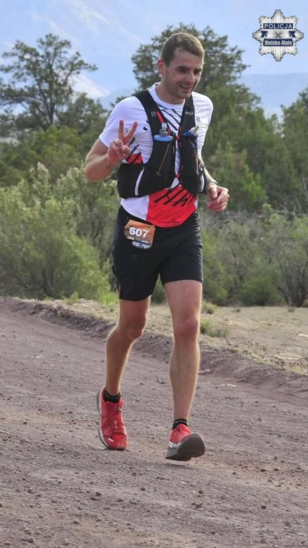 Aspirant Rafał Jura z Bielska Białej zwycięzcą ultramaratonu w USA