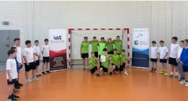 SP Brzuśnik mistrzem powiatu w piłce ręcznej chłopców