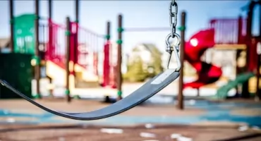 Plac zabaw nie dla wszystkich? Problem starszej młodzieży na os. 700-lecia