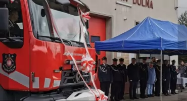 OSP Rycerka Dolna świętuje 95-lecie i odbiera nowy wóz ratowniczo-gaśniczy 
