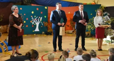 Nowoczesna pracownia przyrodnicza w Szkole Podstawowej im. Jana Brzechwy w Nieledwi