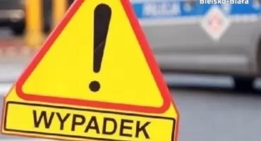 Kolizja dwóch samochodów w Lipowej – szybka akcja służb ratunkowych