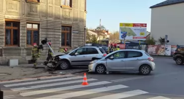 Kolizja na skrzyżowaniu Sienkiewicza i Żeromskiego