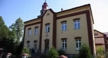 Gmina Ujsoły zrealizuje duży projekt poprawy efektywności energetycznej szkoły