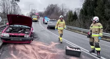 Kolizja na ul. Żywieckiej w Łękawicy