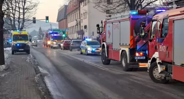 Zderzenie trzech samochodów w Rajczy – jedna osoba poszkodowana
